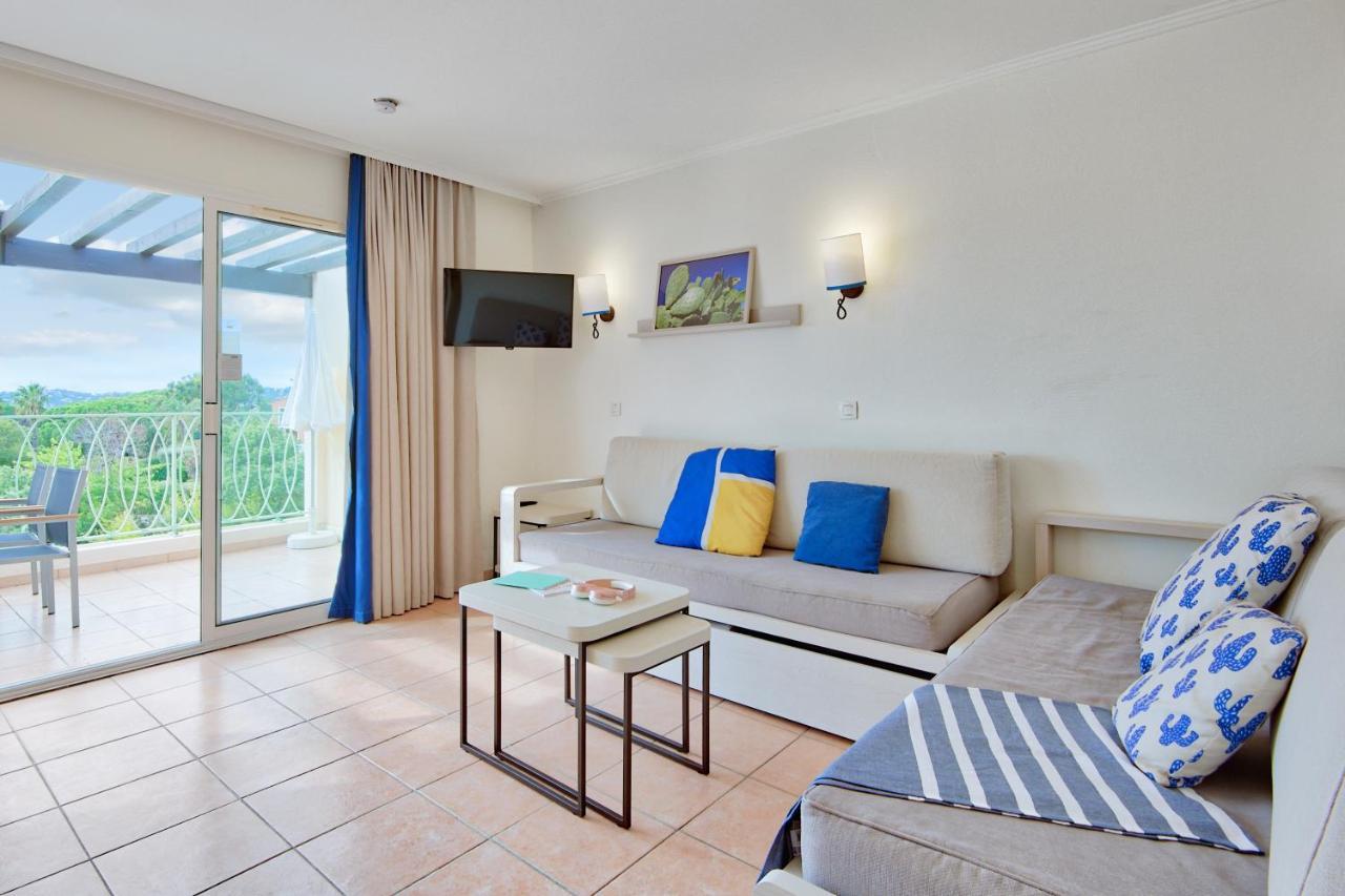 لي إيسامبر Residence Pierre & Vacances Premium Les Calanques Des Issambres المظهر الخارجي الصورة