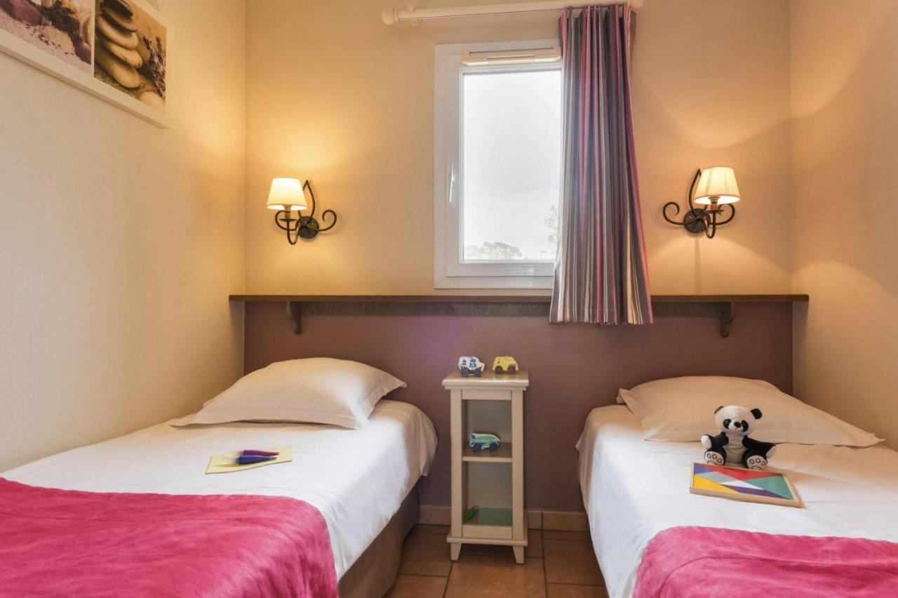 لي إيسامبر Residence Pierre & Vacances Premium Les Calanques Des Issambres المظهر الخارجي الصورة
